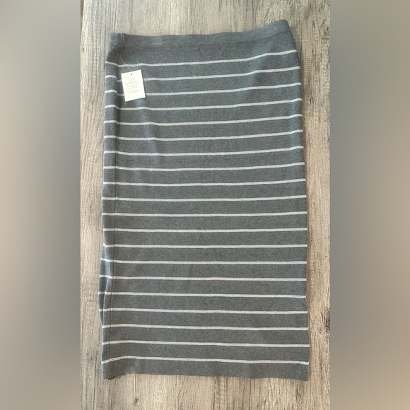Retrology Gray Midi Pencil Skirt Size Large - Picture 6 of 7